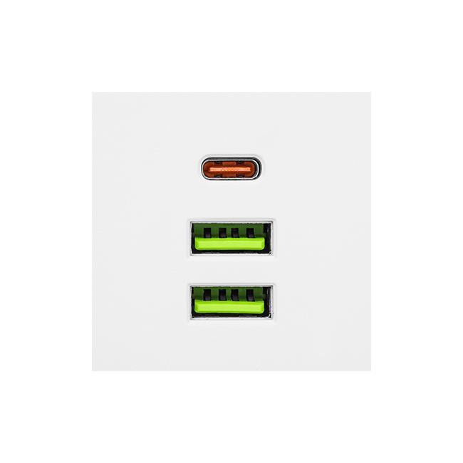 Rozgałęźnik Modi biały 2x230V + 2x USB-A 1x USB-C (4)