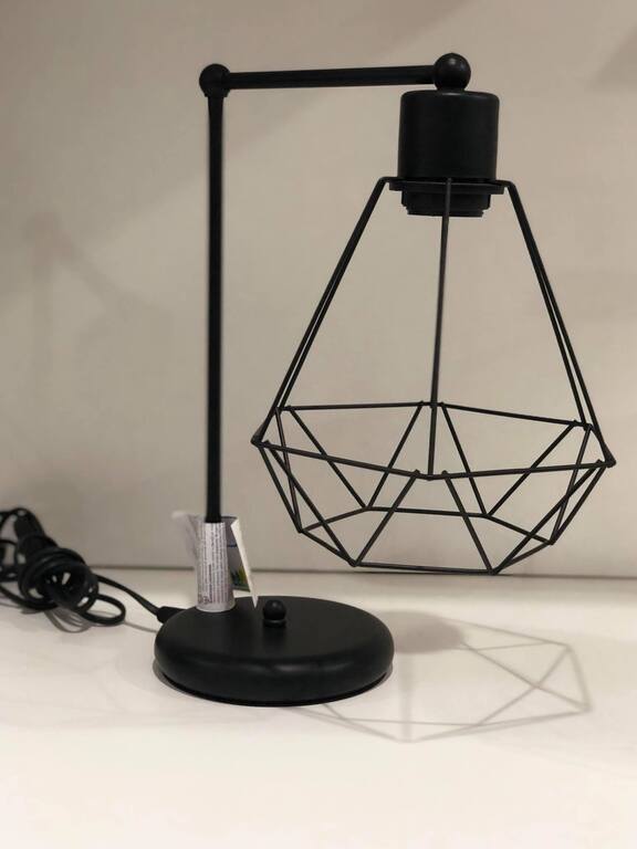 LAMPKA NOCNA STOŁOWA CZARNA LOFT DRUCIKI (1)